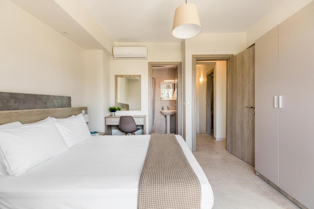 V Luxury Apartments Posidi Exterior photo