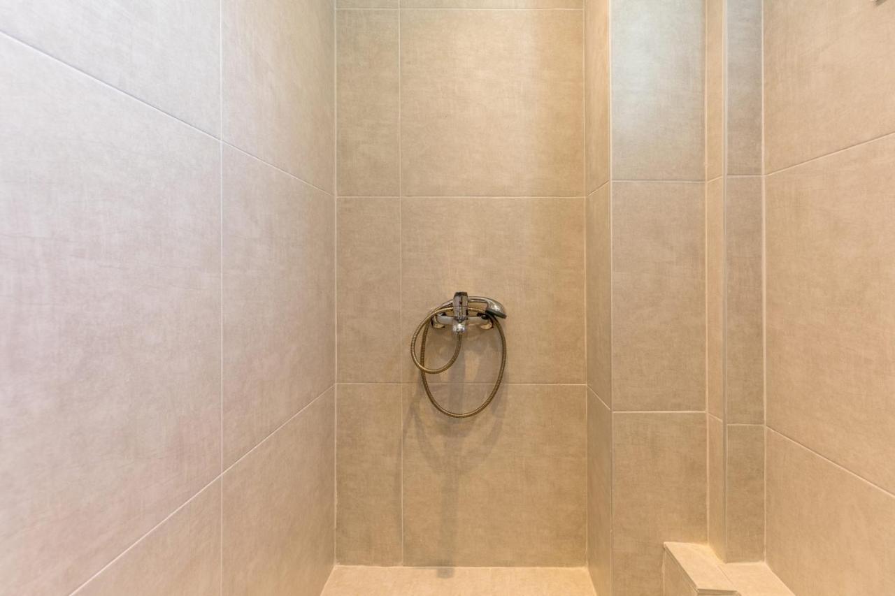 V Luxury Apartments Posidi Exterior photo